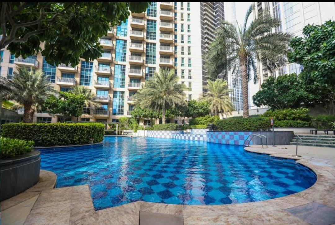 Trinity Holiday Homes - Standpoint Tower Downtown Dubai Exterior foto